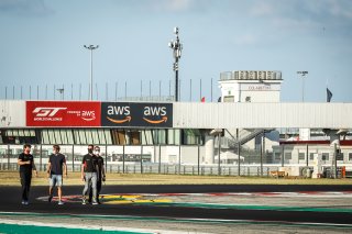Trackwalk
