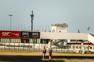 Trackwalk
