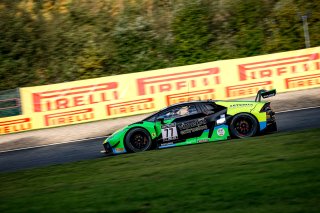 #77 Barwell Motorsport GBR Sandy Mitchell GBR Ricky Collard GBR Rob Collard GBR Leo Machitski RUS IGTC, Free Practice 1
