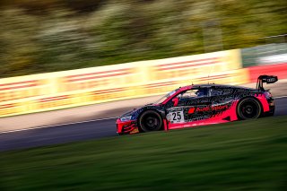 #25 Audi Sport Team Sainteloc Racing FRA- Markus Winkelhock DEU Dorian Boccolacci FRA Christopher Haase DEU IGTC, Free Practice 1
