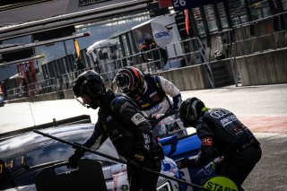 Free Practice 1, Pitlane
