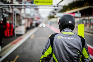 #111 JP Motorsport POL Patryk Krupinski POL Jens Liebhauser DEU Mathias Lauda AUT Christian Klien AUT, Pitlane, Pre Qualifying
