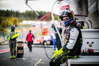 #111 JP Motorsport POL Patryk Krupinski POL Jens Liebhauser DEU Mathias Lauda AUT Christian Klien AUT, Pitlane, Pre Qualifying

