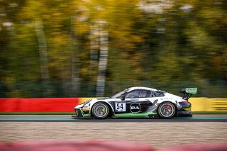 #54 Dinamic Motorsport ITA- Sven Muller DEU Christian Engelhart DEU Matteo Cairoli ITA, Pre-Qualifying
