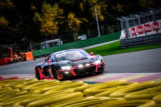 #25 Audi Sport Team Sainteloc Racing FRA- Markus Winkelhock DEU Dorian Boccolacci FRA Christopher Haase DEU IGTC, Pre-Qualifying
