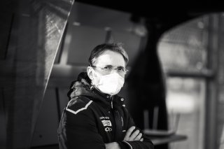 Pitlane, Pre-Qualifying
