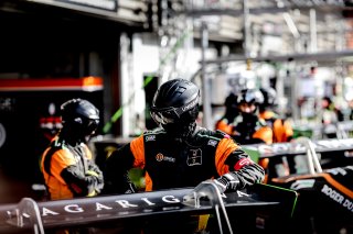 Pitlane, Pre-Qualifying
