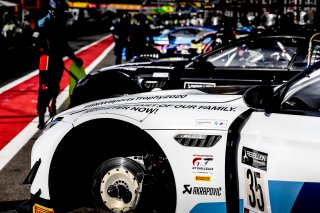 Pitlane, Pre-Qualifying
