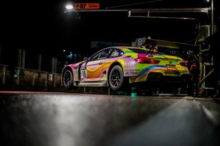 Night Practice, Pitlane
