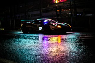 Night Practice, Pitlane
