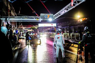 Night Practice, Pitlane
