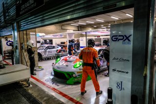 Night Practice, Pitlane
