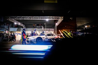 #35 Walkenhorst Motorsport DEU- Martin Tomczyk DEU David Pittard GBR Nicholas Yelloly GBR IGTC, Night Practice, Pitlane
