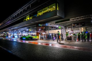 Night Practice, Pitlane
