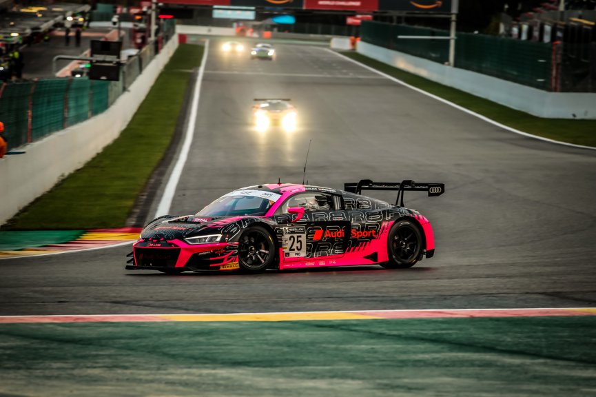 #25 Audi Sport Team Sainteloc Racing FRA- Markus Winkelhock DEU Dorian Boccolacci FRA Christopher Haase DEU IGTC, Warm Up
