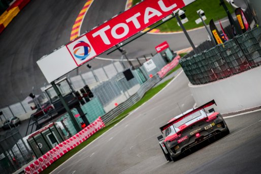 #40 GPX Racing UAE- Romain Dumas FRA Louis Deletraz CHE Thomas Preining AUT
 | SRO / Jules Benichou - 21creation