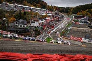 #54 Dinamic Motorsport ITA- Sven Muller DEU Christian Engelhart DEU Matteo Cairoli ITA, Race
