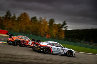 #4 Mercedes-AMG  Team HRT DEU- Maro Engel DEU Luca Stolz DEU Vincent Abril FRA IGTC, #40 GPX Racing UAE- Romain Dumas FRA Louis Deletraz CHE Thomas Preining AUT, Race

