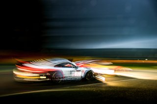 #40 GPX Racing UAE- Romain Dumas FRA Louis Deletraz CHE Thomas Preining AUT, Race
