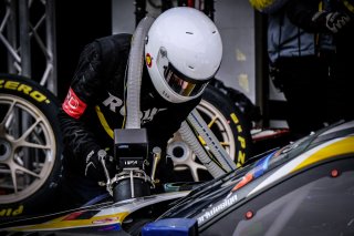 Pitlane, Race
