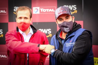 Podium, Race
