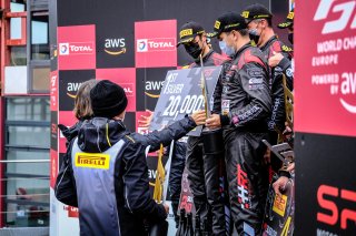 Podium, Race
