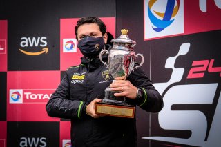 Podium, Race
