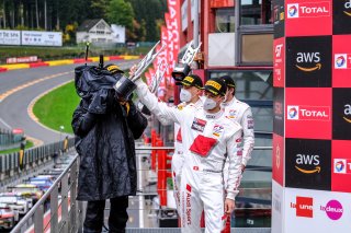 Podium, Race
