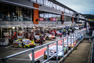 Gridwalk, Race
