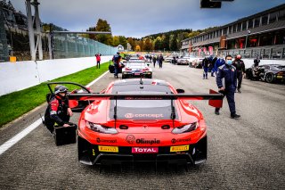 Gridwalk, Race

