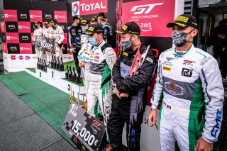 Podium, Race
