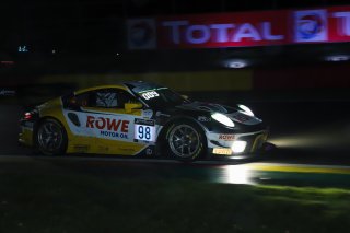 #98 ROWE Racing DEU- Laurens Vanthoor BEL Nick Tandy GBR Earl Bamber NZL IGTC, Race
