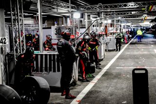 Pitlane, Race
