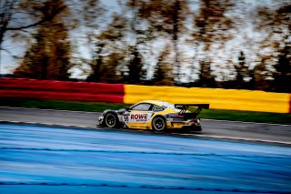 #98 ROWE Racing DEU- Laurens Vanthoor BEL Nick Tandy GBR Earl Bamber NZL IGTC, Race
