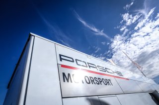 Paddock

