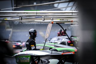 Official Paid Testing Session, Pitlane

