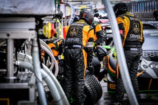 Official Paid Testing Session, Pitlane
