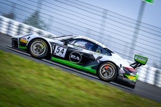 #54 Dinamic Motorsport ITA Porsche 911 GT3-R (991.II) - Matteo Cairoli ITA Christian Engelhart DEU Sven Muller DEU, Free Practice
