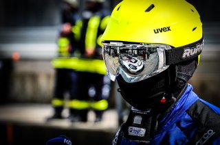 Pitlane, Pre-Qualifying

