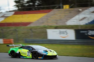 #77 Barwell Motorsport GBR Lamborghini Huracan GT3 Evo Pro-Am Cup Rob Collard GBR Leo Machitski RUS Sandy Mitchell GBR, Pre-Qualifying
