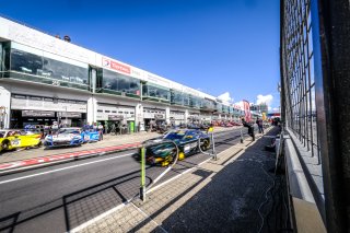 Pitlane, Race
