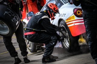 Pitlane, Race

