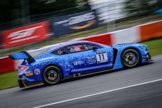 #11 Team Parker Racing GBR Bentley Continental GT3 Silver Cup Nicolai Kjaergaard DNK Euan McKay GBR Frank Bird GBR, Race
