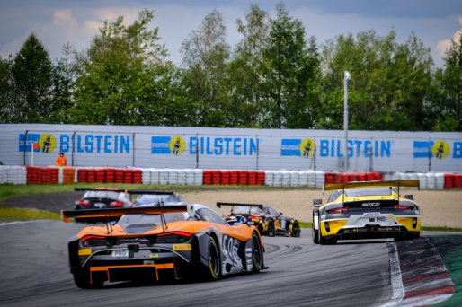 #98 ROWE Racing DEU Porsche 911 GT3-R (991.II) - Simona de Silvestro CHE Timo Bernhard DEU Jeroen Bleekemolen NDL, Race
 | SRO / Dirk Bogaerts Photography