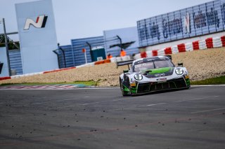 #54 Dinamic Motorsport ITA Porsche 911 GT3-R (991.II) - Matteo Cairoli ITA Christian Engelhart DEU Sven Muller DEU, Race

