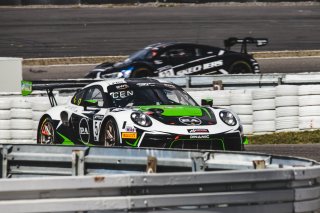 #54 Dinamic Motorsport ITA Porsche 911 GT3-R (991.II) - Matteo Cairoli ITA Christian Engelhart DEU Sven Muller DEU, Race
