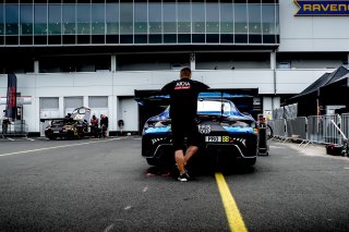 Paddock
