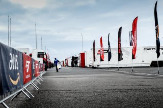 Paddock
