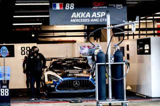 #89 AKKA ASP FRA Mercedes-AMG GT3 Silver Cup Jim Pla FRA Benjamin Hites CHL, Qualifying 3
