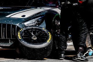 Pit Lane, Race 2
